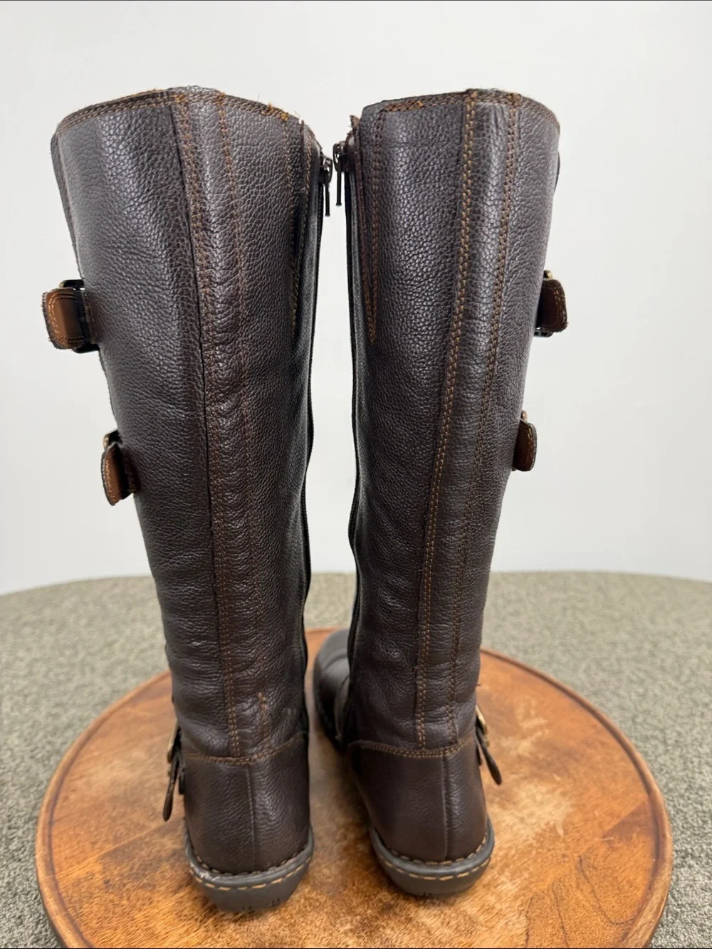 b.o.c. Born Concepts Boots Wm 7 Tall Dark Brown Leather Riding Buckles Comfort